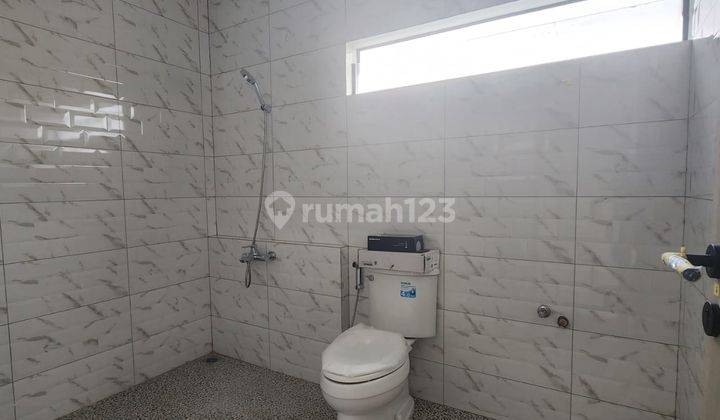 Dijual Rumah Baru 2 Lantai Modern Nyaman di Pondok Hijau 2