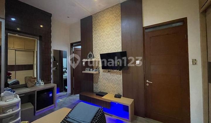 Dijual Rumah Bagus Cantik Terawat Siap Huni Semi Furnished 1,5 Lantai SHM IMB Lengkap Tanah Kotak bisa untuk Usaha di Mainroad Mekarwangi 2
