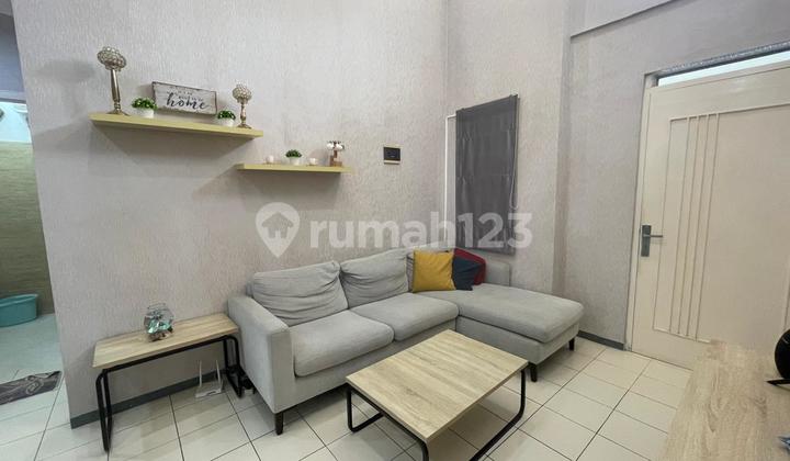 Dijual Rumah Bagus Bersih Cantik Terawat Siap Huni Full Furnished di Banyak Sumba Kota Baru Parahyangan