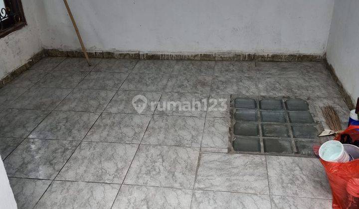 Dijual Rumah Tua Hitung Tanah Tengah Kota di Mainroad Pandu 2