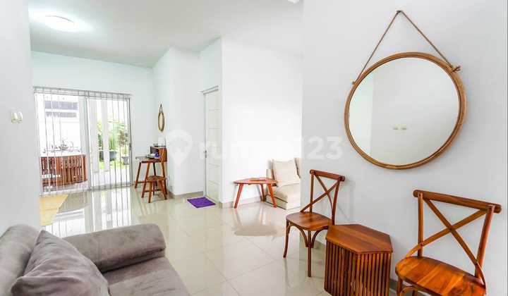 Dijual Villa Cantik Bagus Terawat Siap Huni Full Furnished Dekat Lembang Zoo Kampung Daun Dusun Bambu Sapu Lidi Wisata Lembang di Lembang Bandung