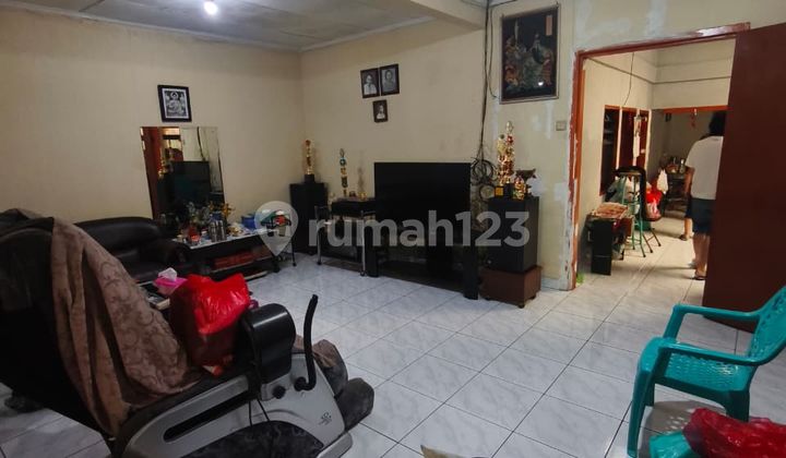 Dijual Rumah Bagus Terawat Siap Huni Full Furnished Dekat Pusat Kota di GG Saluyu Sayap Astana Anyar Dijual Rumah Bagus Terawat Siap Huni Full Furnished Dekat Pusat Kota di GG Saluyu Sayap Astana Anyar