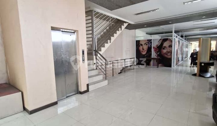 Dijual Ruang Usaha Bagus Terawat Luas Area Komersil Ada Lift Harga PBB Alias Bangunan Gratis 3 Lantai Siap Huni di Sayap Riau Dijual Ruang Usaha Bagus Terawat Luas Area Komersil Ada Lift Harga PBB Alias Bangunan Gratis 3 Lantai Siap Huni di Sayap Riau