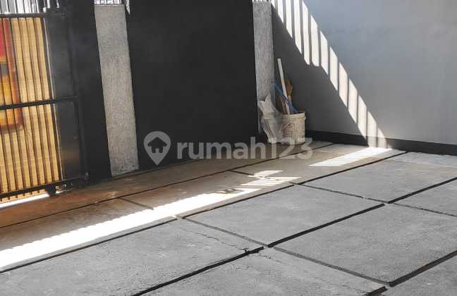 Dijual Cepat Rumah Bagus Terawat Siap Huni Bebas Banjir di Taman Rahayu 2