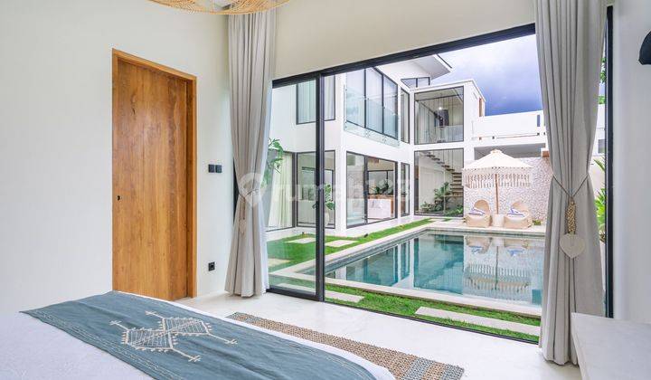 For Sale Luxurious 2 Storey Villa Spacious Layout Furnish in Seminyak 2