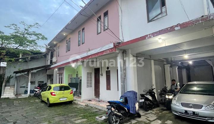 For Sale: Fully Good Condition, Beautiful, Spacious, Well-Maintained, Ready-to-Live-In Boarding House, Fully Furnished, Strategic Location in Cidurian Soekarno Hatta 2