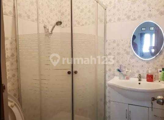 For Rent: Luxurious, Comfortable, Well-Maintained, Good House Ready to Occupy, One Gate System, Semi-Furnished, Near Yogyakarta in Mekarwangi 2