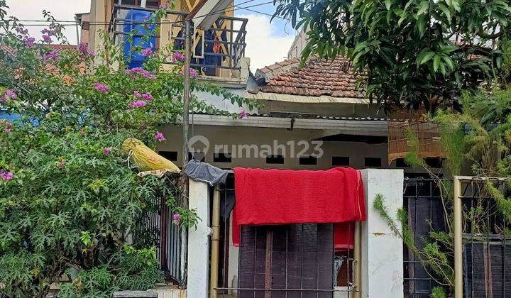 Dijual Rumah Minimalis Asri Dekat Mall di Area Gatot Subroto 2