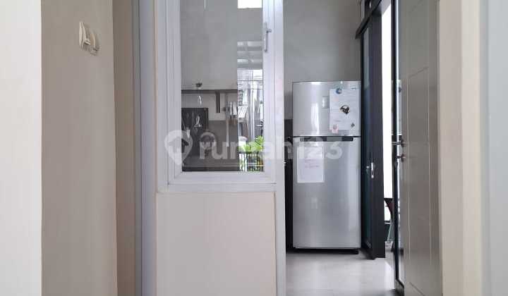 Dijual Rumah Minimalis Bagus Terawat Siap Huni Dekat Borma Pondasi 2 lantai di Taman Kopo Indah 2 2