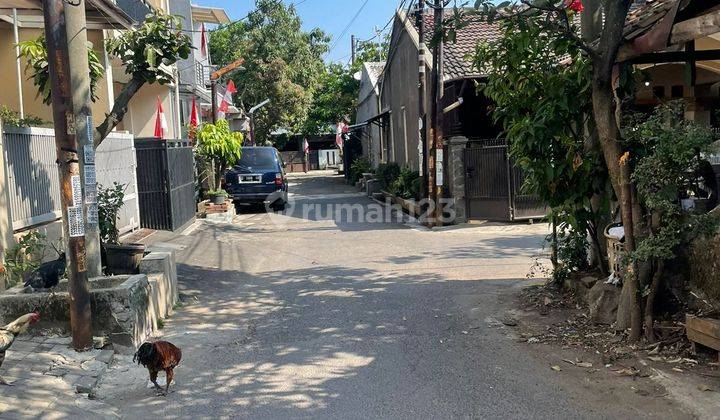 Dijual Rumah Minimalis 2 Lantai Furnish di Margahayu 2