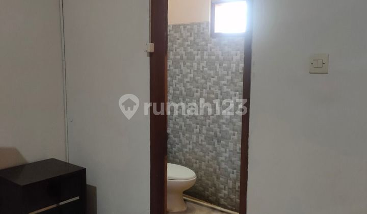 For Sale Beautiful Well-Maintained Ready-to-Occupy House Near Maranatha University, Gebang, Pasteur Toll Road, Hermina Hospital, BTC Mall in Pasteur. 2