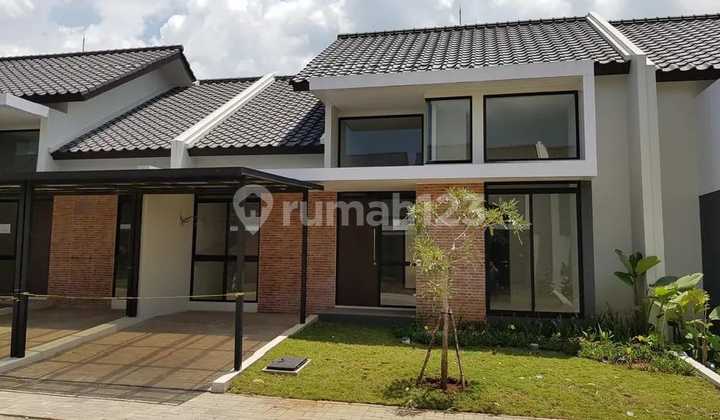 Dijual/Disewakan Rumah Bagus Terawat Siap Huni Semi Furnished SHM di Tatar Lokacitra Kota Baru Parahyangan