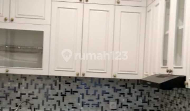 Dijual Cepat BU Rumah Minimalis Bagus Terawat Full Renovasi Semi Furnished Carport Canopi di Cyntia 8 Premium Summarecon Bandung 2