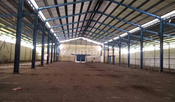 For Rent: Nice, Spacious, Ready-to-Use Warehouse in Moh Toha Industrial Area, Bandung, Electricity Available According to Needs.