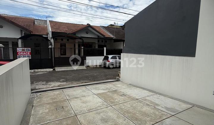 Dijual Rumah Baru Bagus Cantik Terawat Lokasi Favorite Siap Huni di Taman Kopo Indah 3 2