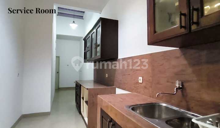 Beautiful Newly Renovated Semi-Furnished Ready-to-Live House in Batununggal Indah Complex 2
