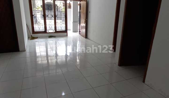 Dijual Rumah Minimalis Full Renov Siap Huni di Permata Kopo 1 1