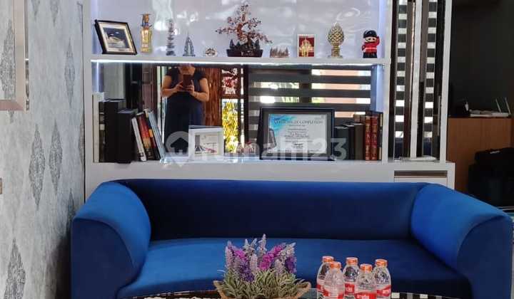 Dijual Rumah Lux Cantik Terawat Siap Huni Lingkungan Aman dan Nyaman Security 24 jam Strategis Dekat RS AI Islam Dekat Banyak Supermarket Sekolahan di Cluster Parakan Mas Antapani 2