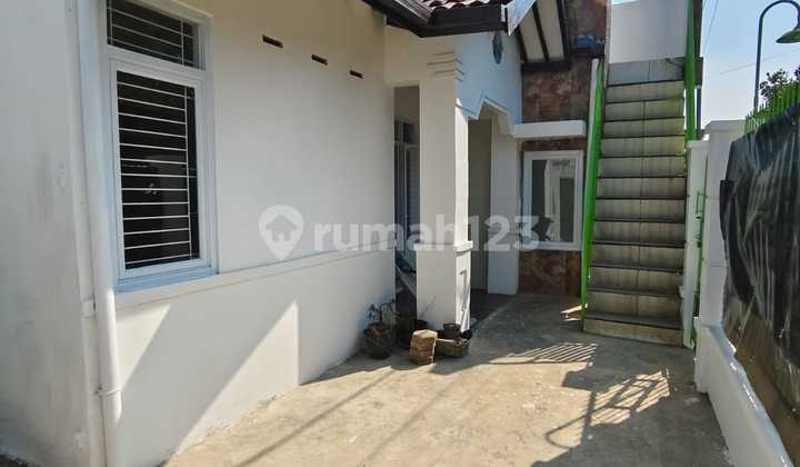 Rumah Bagus Siap Huni Terawat di Taman Cibaduyut Indah 2