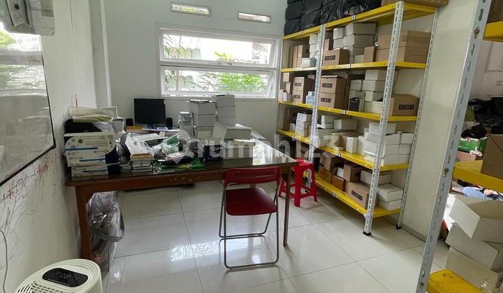 Dijual Rumah Asri Bagus Terawat Siap Huni Cocok untuk Kantor Full Furnished Nego Sampai Jadi Dekat Univ Sthb Melinda Hospital Novotel Kimia Farma Hyundai Gor Pajajaran Bca Sinarmas di Sayap Pajajaran 2