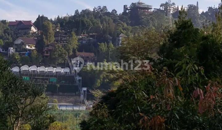 Dijual Rumah Bagus Cantik Lux Luas Terawat Siap Huni 2 Lantai Ada Ruang Gym di Dago Resort 2