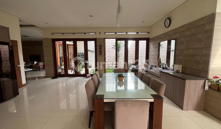 Dijual Rumah Keren Cantik Lux Bagus Luas Nyaman Terawat Siap Huni di Terusan Sutami 2