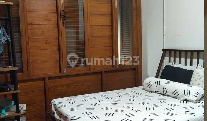 Dijual Rumah Bagus Terawat Siap Huni AC 3 Buah Dekat Borma dan Pasar Segar di Taman Kopo Indah 3 2