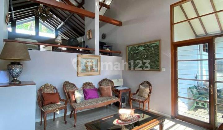 Dijual Rumah Cantik Lux Luas Terawat Siap Huni Sejuk Mata Air Gunung Semi Furnished Ada Suara Air Terjun Menenangkan di Dago Atas Panoramic 1