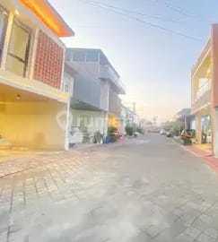 Dijual/Disewakan Rumah Bagus Terawat Siap Huni di Cluster Boemi Kiara Margahayu Metro 2