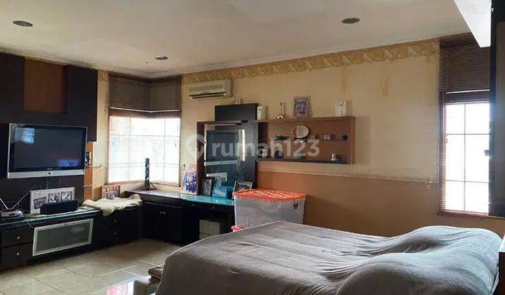 Dijual Rumah Lux Mewah Furnish Terawat di Sukamulya Indah 2