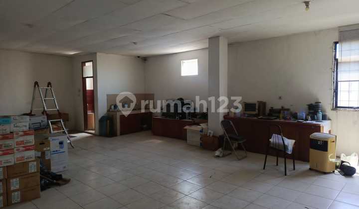 Dijual Ruko 5 Lantai Siap Pakai Strategis di Mainroad Cihampelas