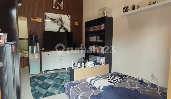 Dijual Kost Aktif Kondisi Selalu Penuh Luas Siap Huni Full Furnished di Mengger Belakang Batununggal