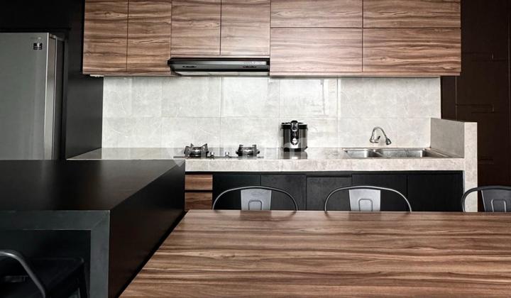 Dijual Rumah Mewah Lux Furnish 2 Lantai di Kiara Green Residence 2