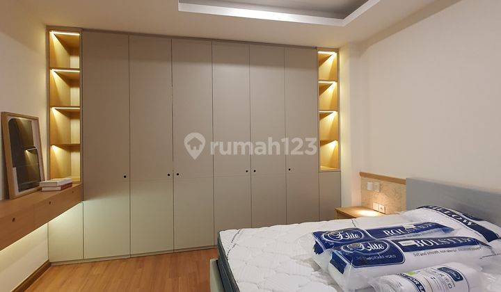 Dijual Sewa Apartment 2Kamar Luas Furnish di Hegarmanah Residnece 2