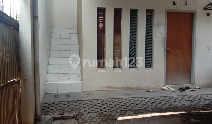 Beautiful, Well-Maintained Boarding House for Sale, Ready to Occupy, East-Facing, SHM, Strategic Location in Karasak. 2