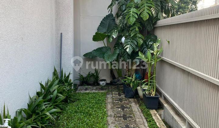 For Sale Beautiful Minimalist Luxury Well-Maintained House Ready to Occupancy Negotiable Until Deal in Sarijadi 2
