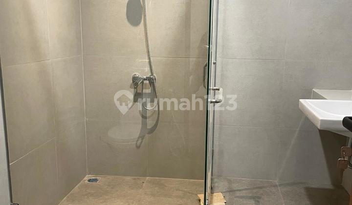 Dijual Rumah Baru Minimalis Bagus Cantik Terawat Suao Huni Dalam Cluster bisa Nego Kondisi Kosongan di Mekarwangi 2