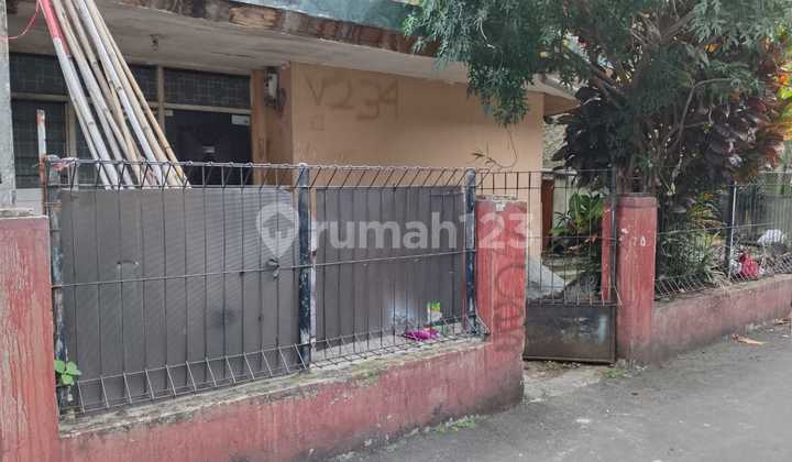 Jual Rumah Hitung Tanah Luas Siap Bangun Cocok untuk Rumah Tinggal Kosta Akses Jalan 2 Motor Lokasi Strategis di Sayap Pungkur Ciateul