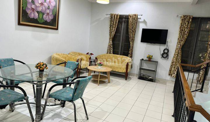 Disewakan Rumah Full Furnished Modern, Dengan Lokasi Strategis,nyaman,aman, Dan Terjangkau di Bukit Gading Mediterania, Kelapa Gading 2