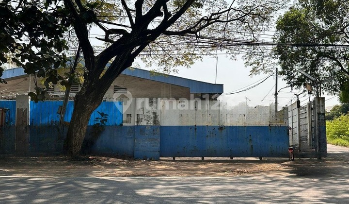 For Rent Factory in Jakarta City Near Tangerang Toll Road, Spacious for Business For Rent Factory in Jakarta City Near Tangerang Toll Road, Spacious for Business