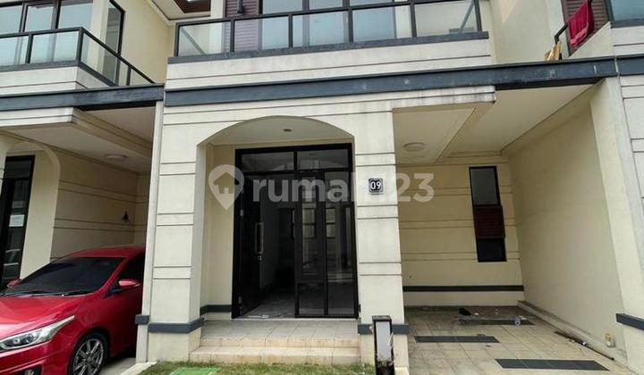 Dijual atau Sewa Rumah 2 Lantai Rapi Terawat Siap Huni di Cluster Allura Lavon Dijual atau Sewa Rumah 2 Lantai Rapi Terawat Siap Huni di Cluster Allura Lavon