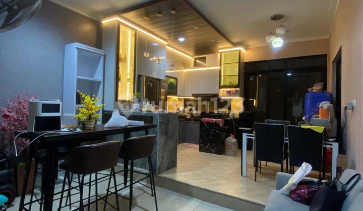 For Sale 3-Story House with Furniture, Ready to Move In, Well-Maintained, Jakarta. 2