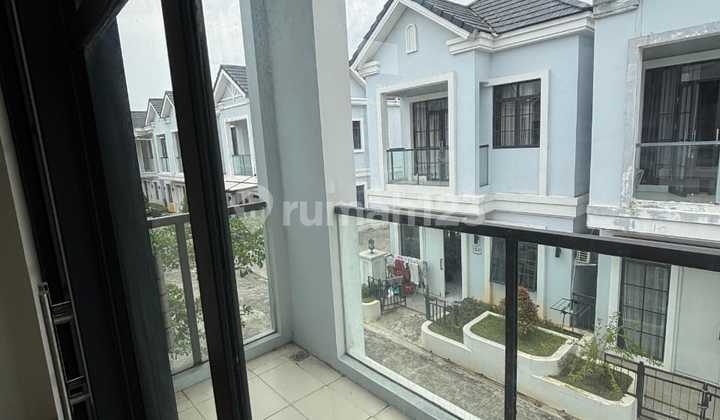 Rumah 3 Lantai Double Decker Cluster Viridia Harga Dibawah 1 M