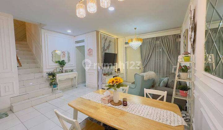 Dijual Rumah Furnished Mewah Ada Taman Cantik Di Halaman Belakang 1