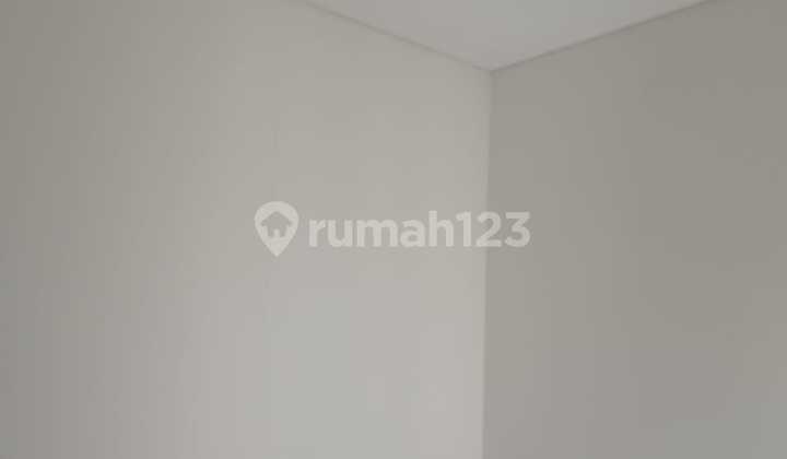 Neat, Clean, Well-Maintained House Ready to Occupy in Lavon Swancity Cikupa