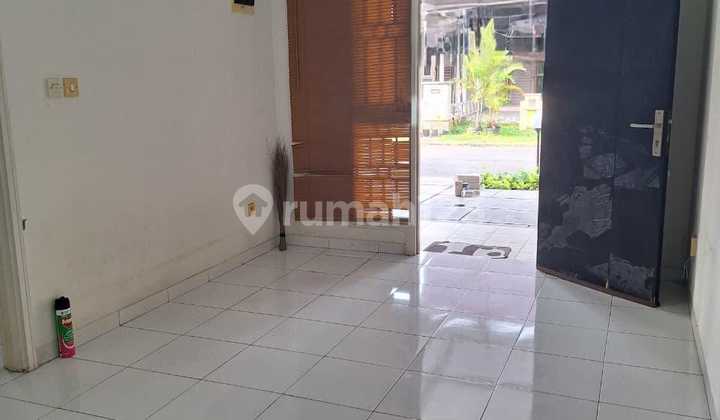 Disewakan Rumah 2 Kamar Tidur di Suvarna Sutera Full Canopy Siap Huni 