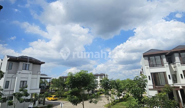 Furnished Lavon House in Pasar Kemis, Move-In Ready, Neat and Complete with Swimming Pool.