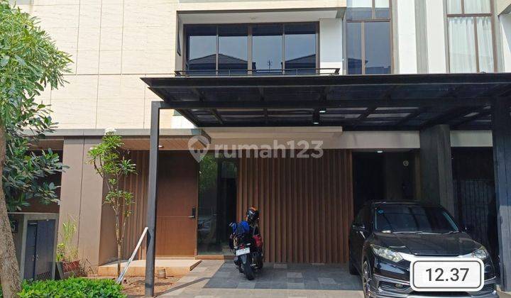 Disewakan Rumah Rapi Siap Huni Sudah Renov di Bsd City 1