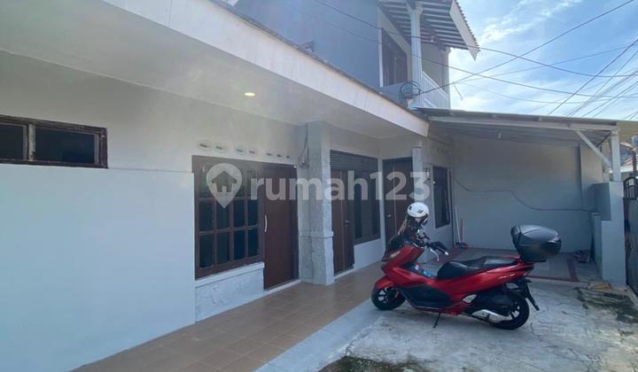 Spacious House in Sayap Katamso Supratman, Bandung City