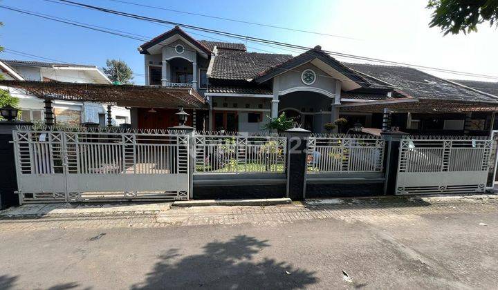 Rumah Luas dan Strategis di Komplek Antapani Kota Bandung 1